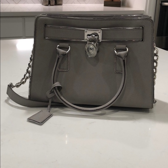 Michael Kors Handbag - Picture 1 of 7